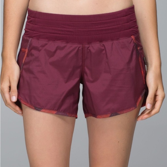 lululemon athletica Pants - Lululemon Tracker Short II 2-way Stretch